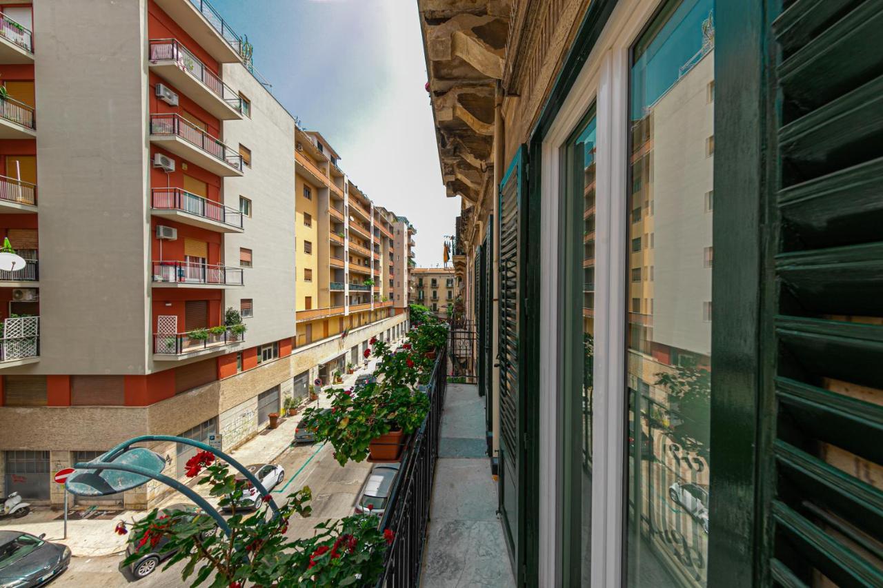 La Home42 Suite Палермо Екстериор снимка